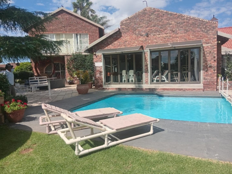 6 Bedroom Property for Sale in Alabama North West